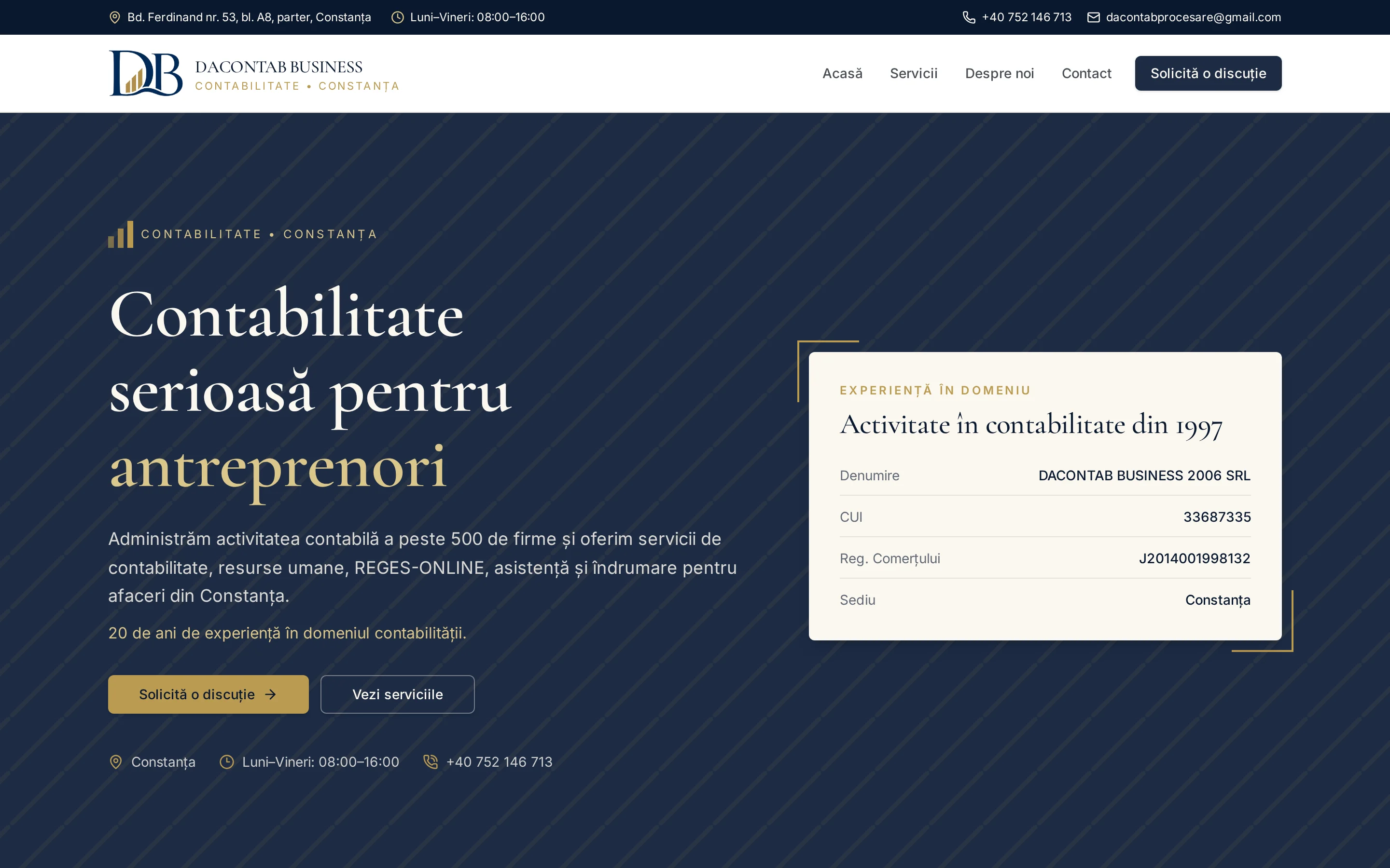 Pagina principală a site-ului DACONTAB afișată pe ecran.